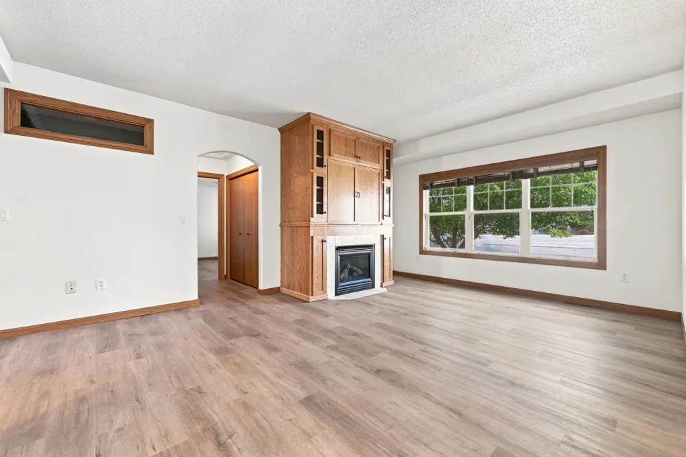 220 15th Avenue Way West Fargo, ND 58078