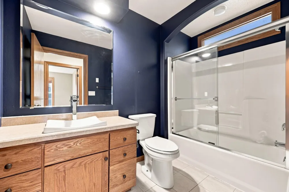 220 15th Avenue Way West Fargo, ND 58078