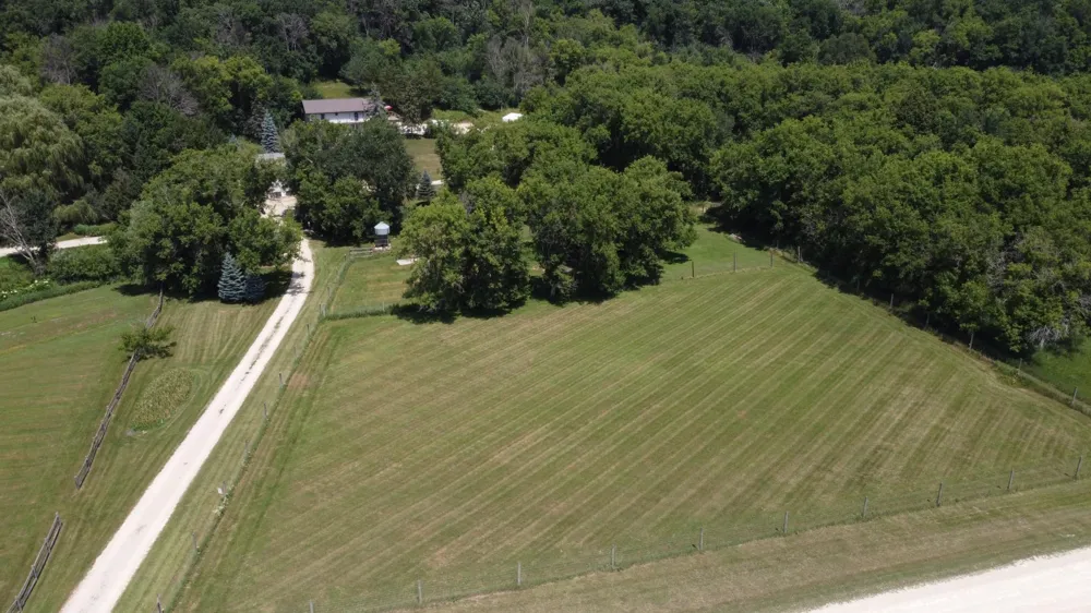 8325 Skunk Hollow Trail Cannon Falls, MN 55009