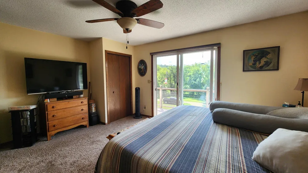 8325 Skunk Hollow Trail Cannon Falls, MN 55009
