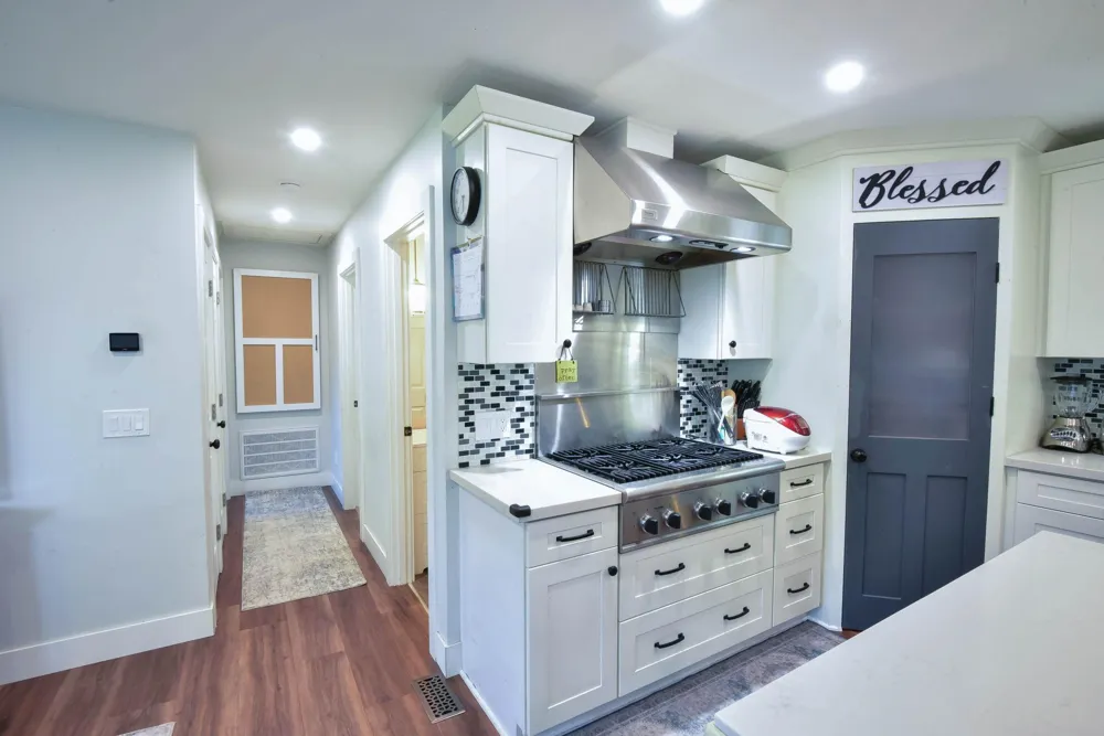 120 8th Avenue E West Fargo, ND 58078
