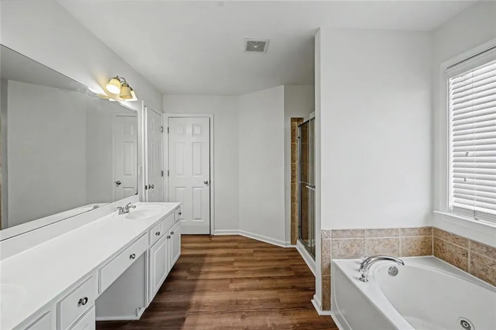 8330 Grenadier Trail Suwanee, GA 30024