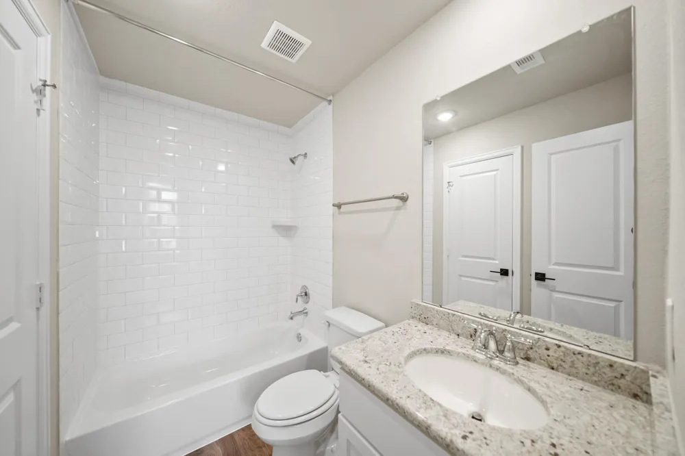 1015 Groveton Ridge Lane Pinehurst, TX 77362