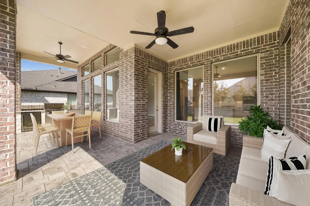 1015 Groveton Ridge Lane Pinehurst, TX 77362