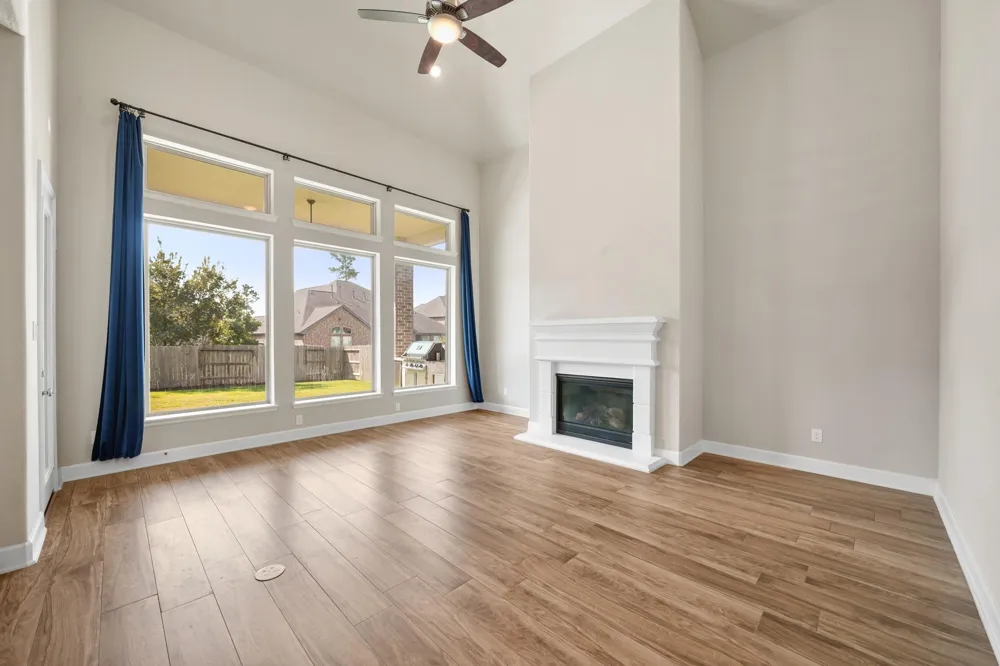 1015 Groveton Ridge Lane Pinehurst, TX 77362