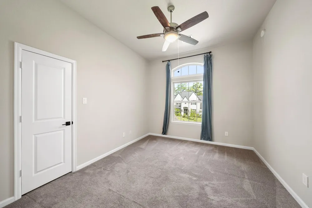 1015 Groveton Ridge Lane Pinehurst, TX 77362