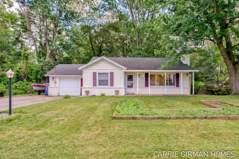 918 Paw Paw Drive