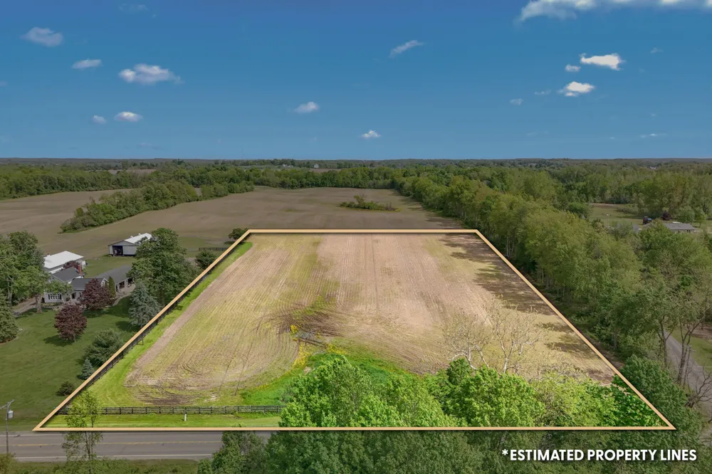 Bankers Road Hillsdale, MI 49242