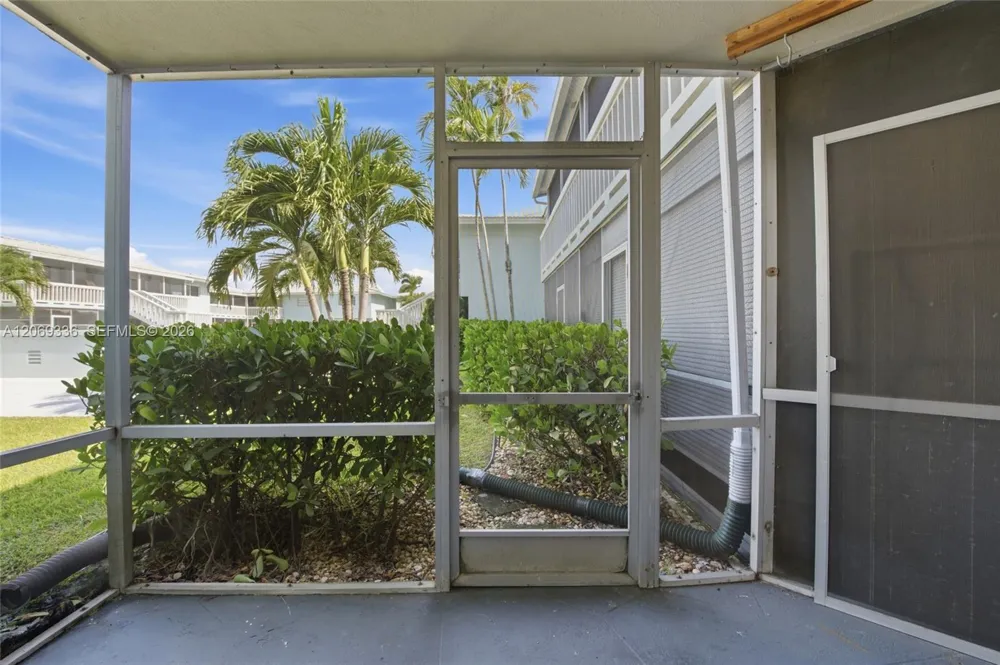 222 Federal Hwy #115 Deerfield Beach, FL 33441