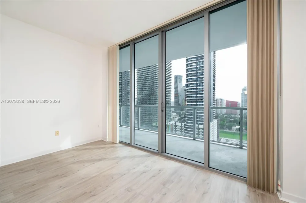 79 SW 12th St #2602-S Miami, FL 33130
