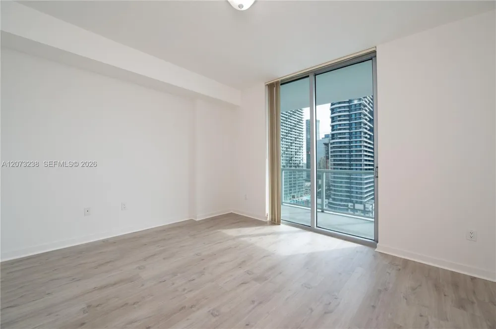 79 SW 12th St #2602-S Miami, FL 33130