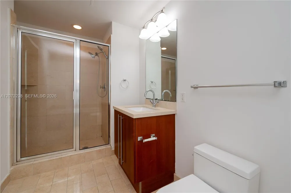 79 SW 12th St #2602-S Miami, FL 33130