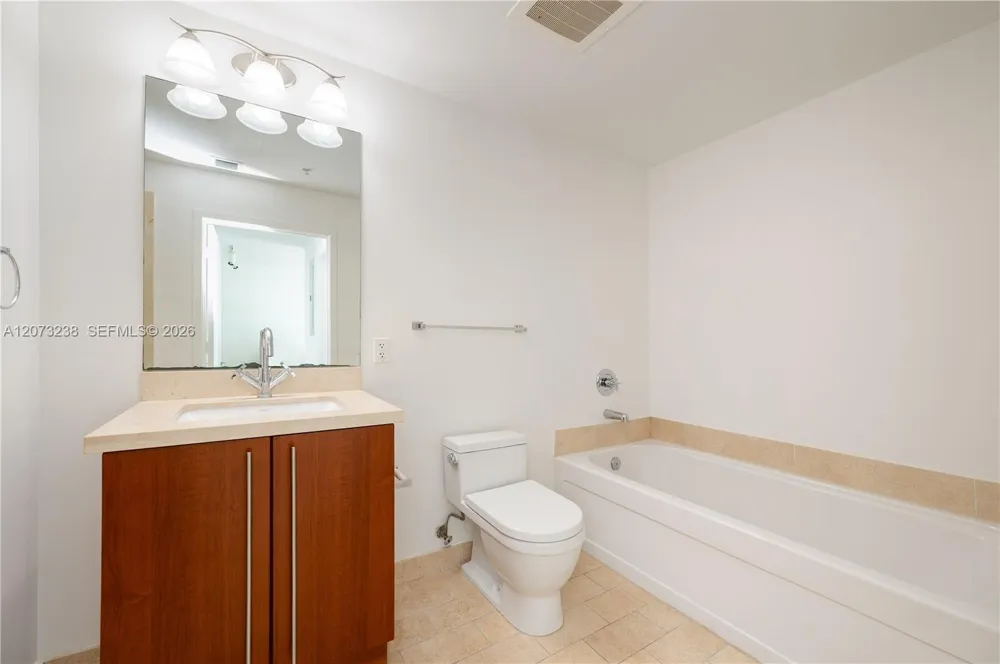 79 SW 12th St #2602-S Miami, FL 33130