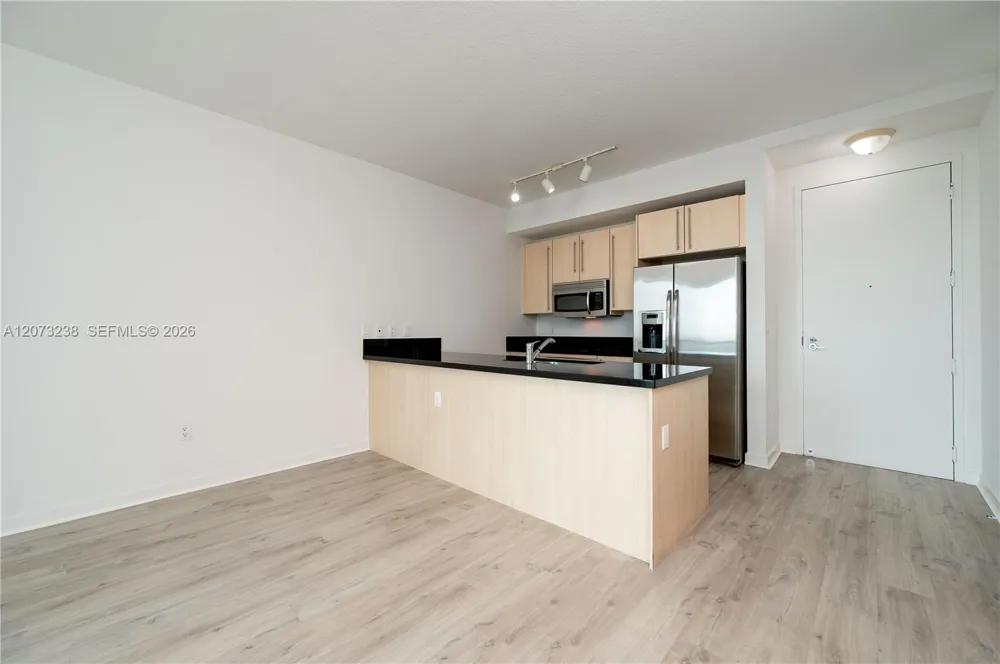 79 SW 12th St #2602-S Miami, FL 33130