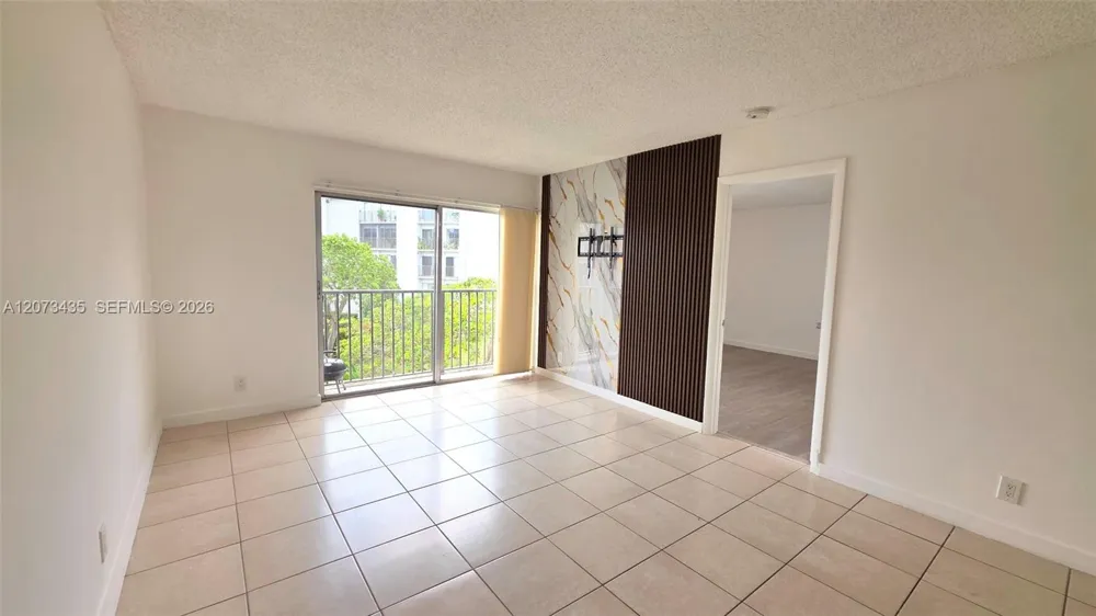 8620 Sherman Cir #306 Miramar, FL 33025