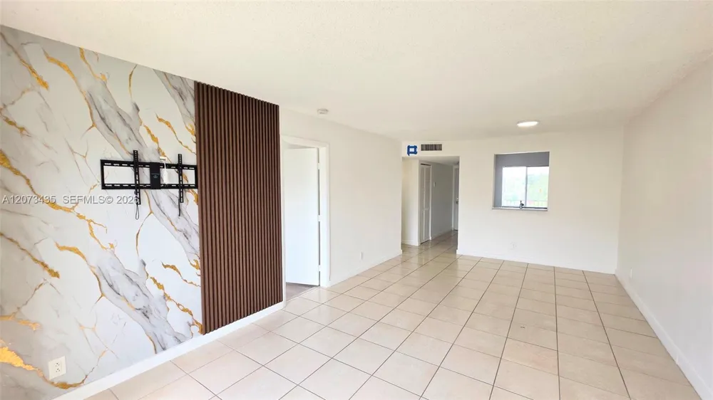 8620 Sherman Cir #306 Miramar, FL 33025