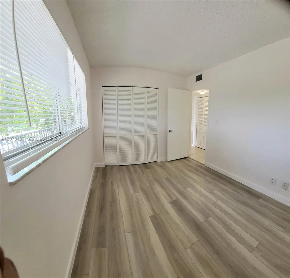 8620 Sherman Cir #306 Miramar, FL 33025