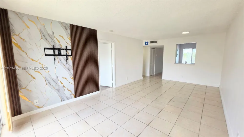 8620 Sherman Cir #306 Miramar, FL 33025