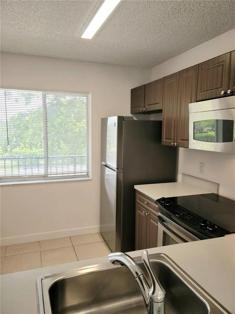 8620 Sherman Cir #306 Miramar, FL 33025