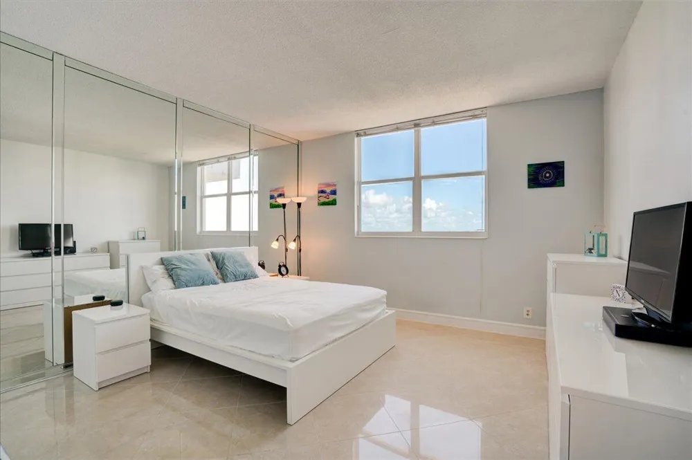 3450 S Ocean Boulevard #806 Palm Beach, FL 33480