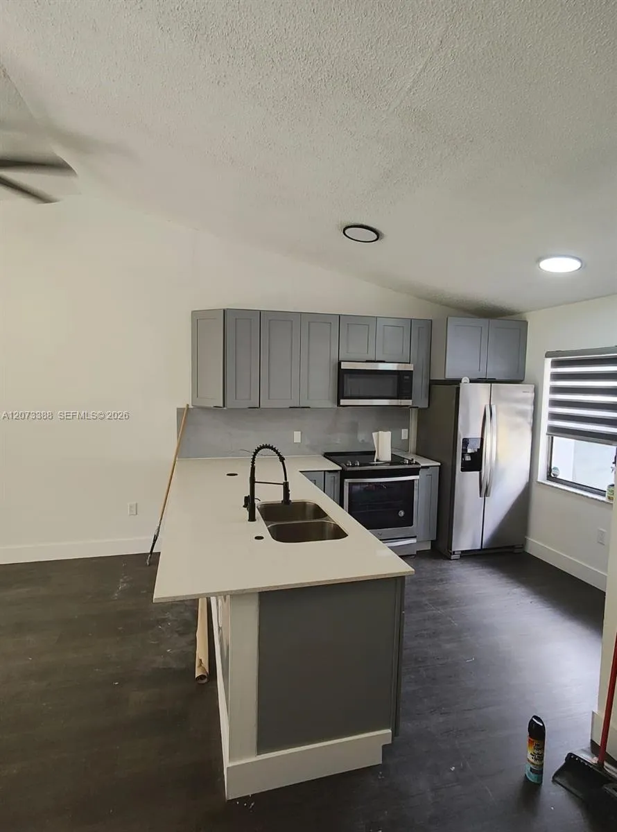 9952 Burl Way #1 Orlando, FL 32817