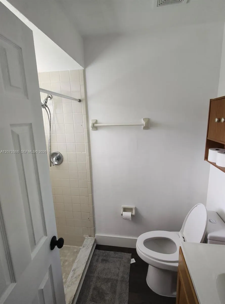 9952 Burl Way #1 Orlando, FL 32817