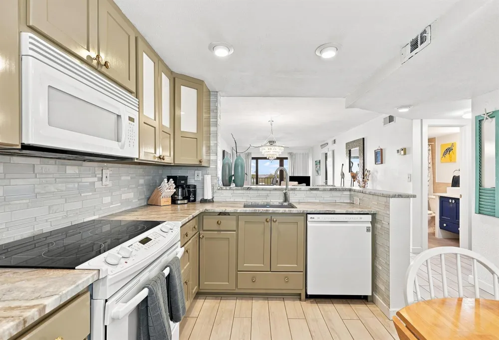 10310 S OCEAN DRIVE #505 Jensen Beach, FL 34957