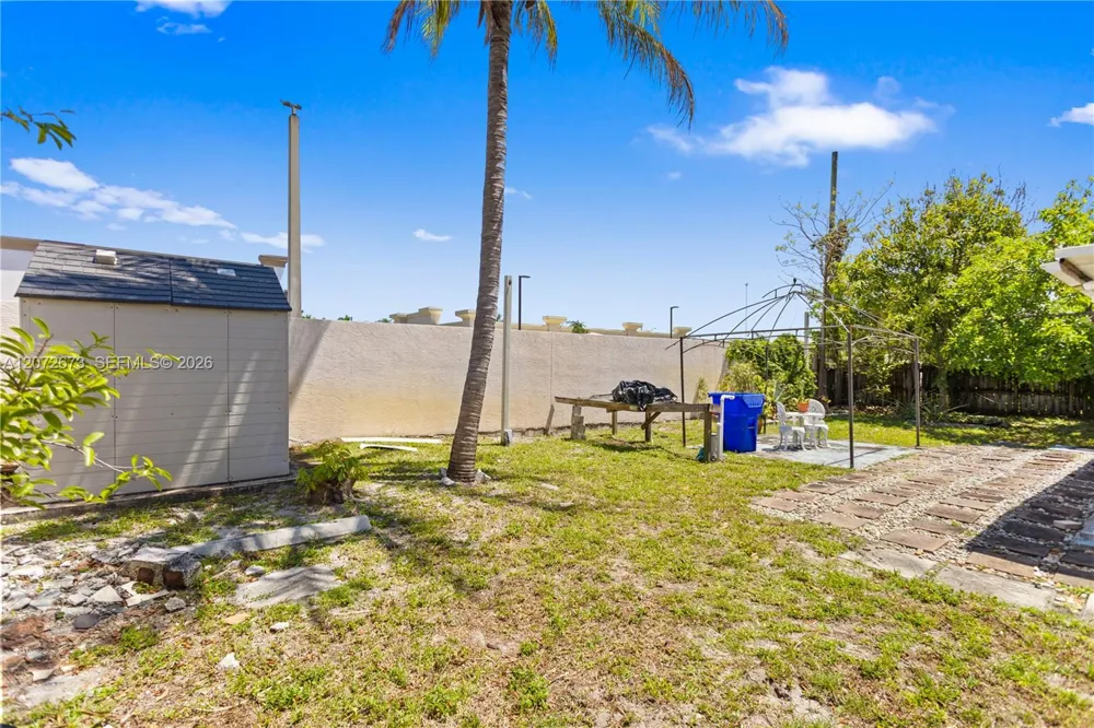 4751 SW 31st Dr West Park, FL 33023