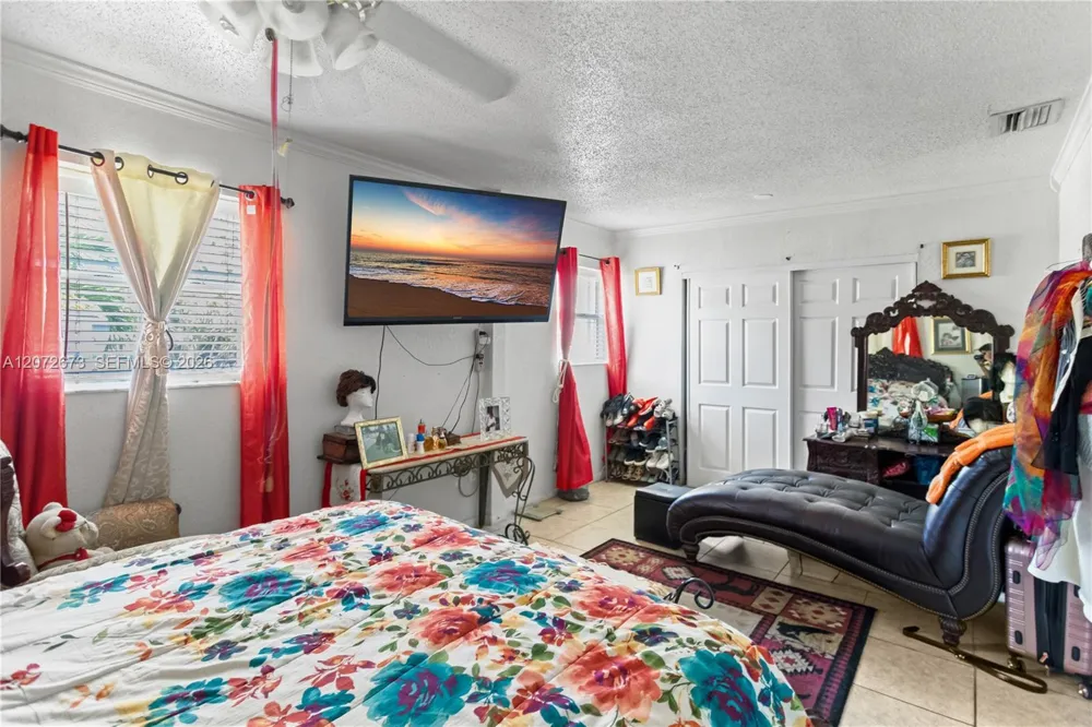 4751 SW 31st Dr West Park, FL 33023