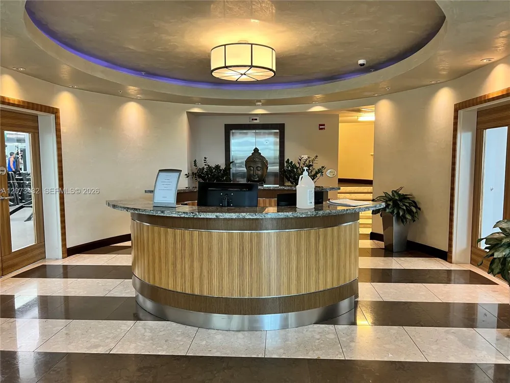 253 NE 2nd St #4607 Miami, FL 33132