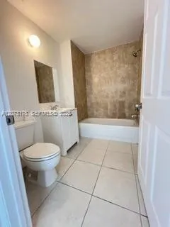 1613 NW 16th Ave #203 Miami, FL 33125