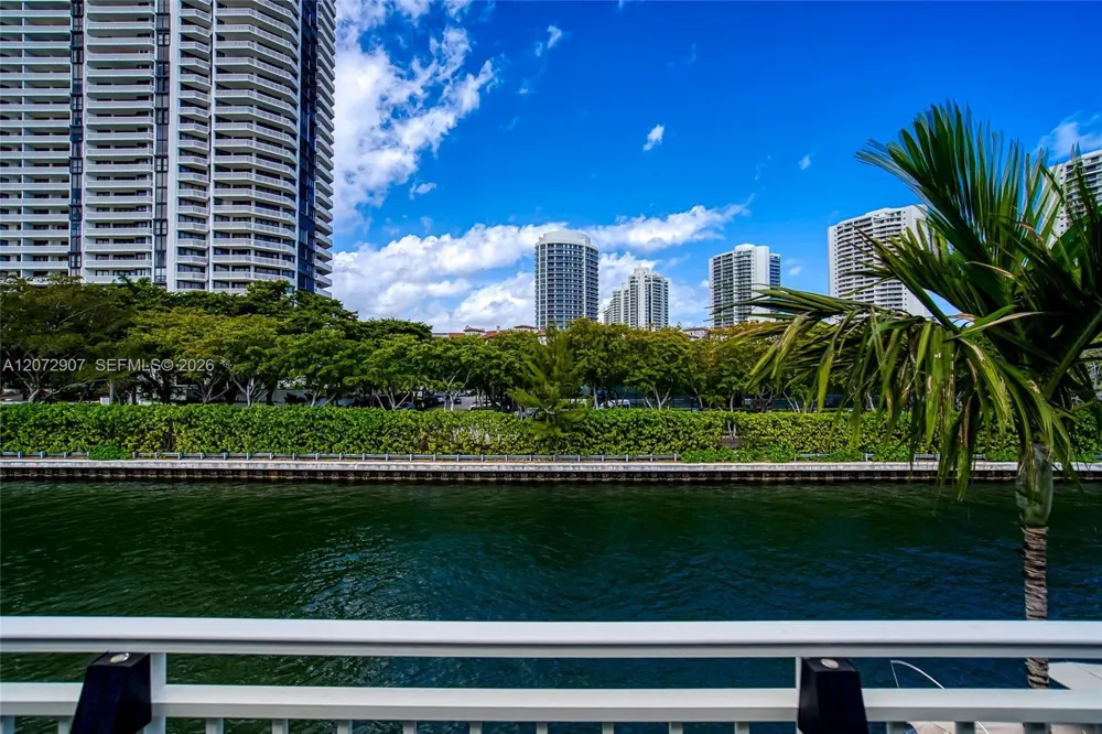 3745 NE 171st St #76 North Miami Beach, FL 33160
