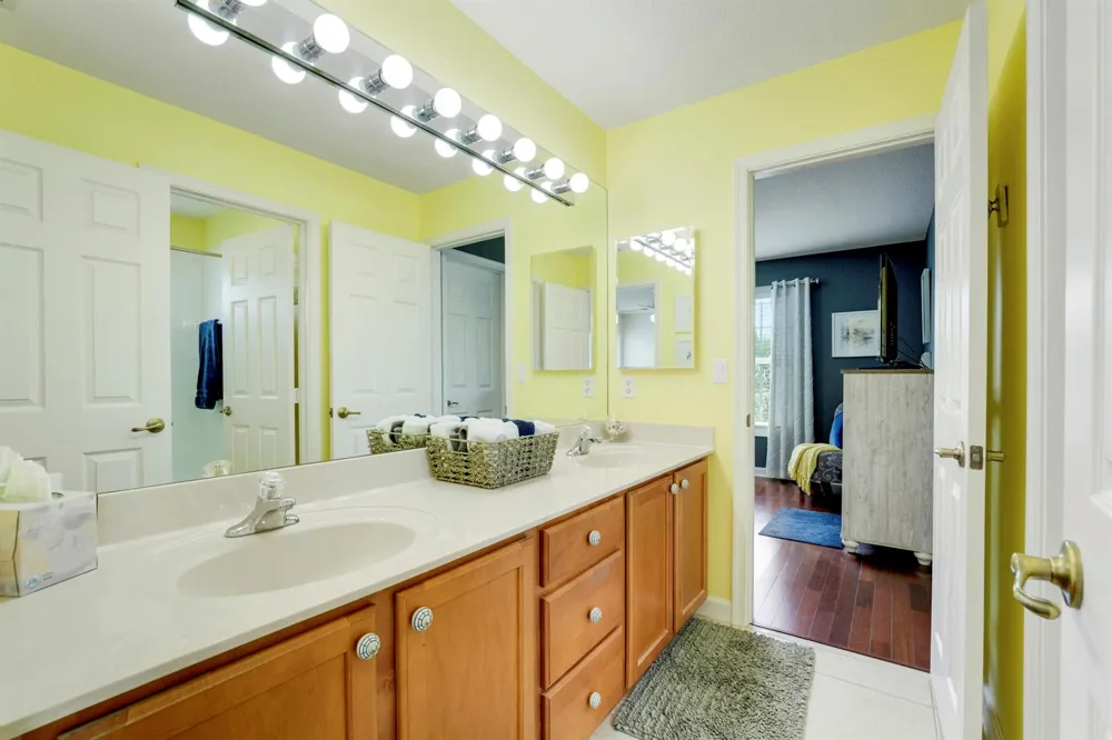 8503 Portobello Lane Palm Beach Gardens, FL 33418