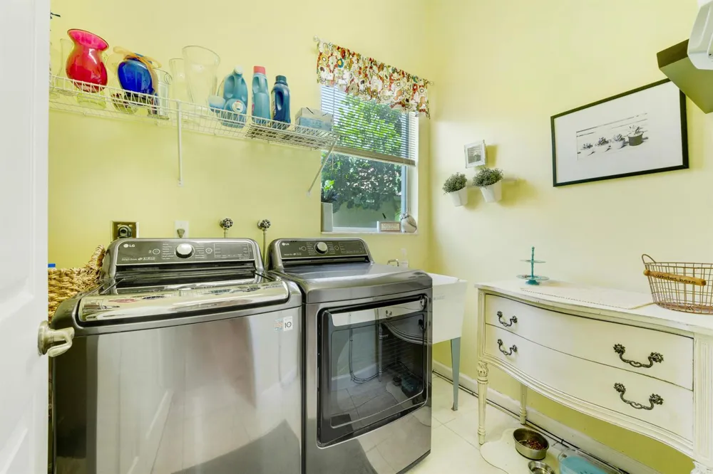 8503 Portobello Lane Palm Beach Gardens, FL 33418