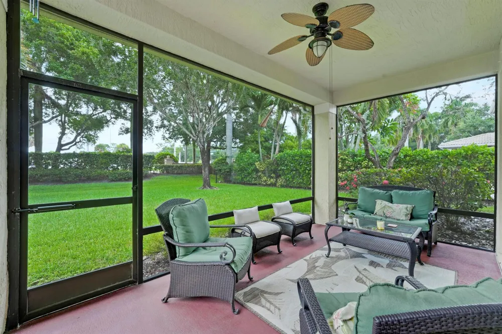 8503 Portobello Lane Palm Beach Gardens, FL 33418