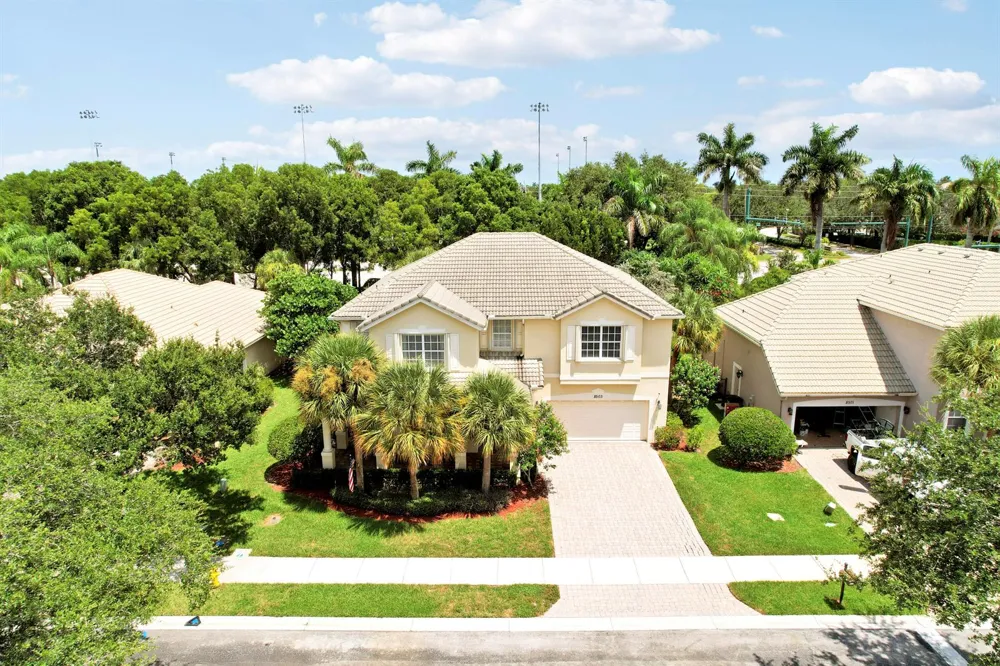 8503 Portobello Lane Palm Beach Gardens, FL 33418