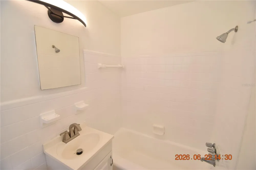 304 DANUBE AVENUE #11 Tampa, FL 33606