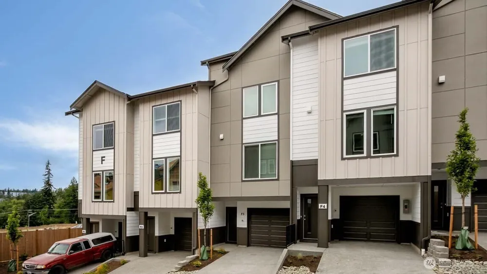 16830 20th Avenue W #D5 Lynnwood, WA 98037