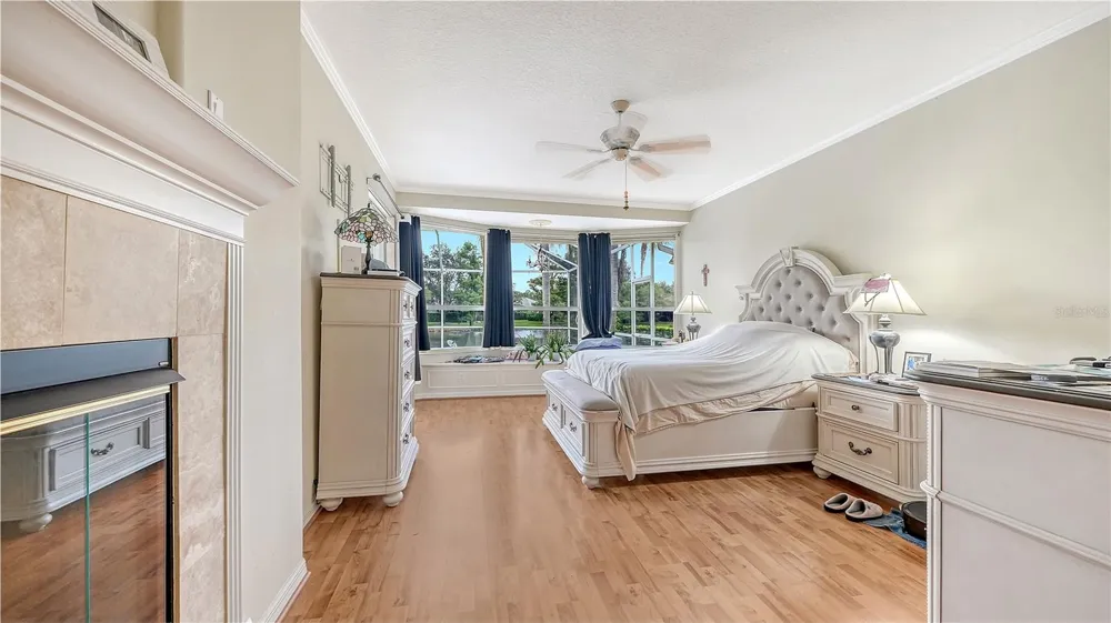 6521 SUNDEW COURT Bradenton, FL 34202
