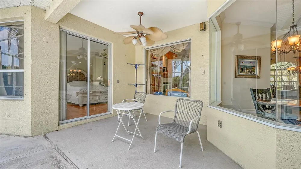 6521 SUNDEW COURT Bradenton, FL 34202