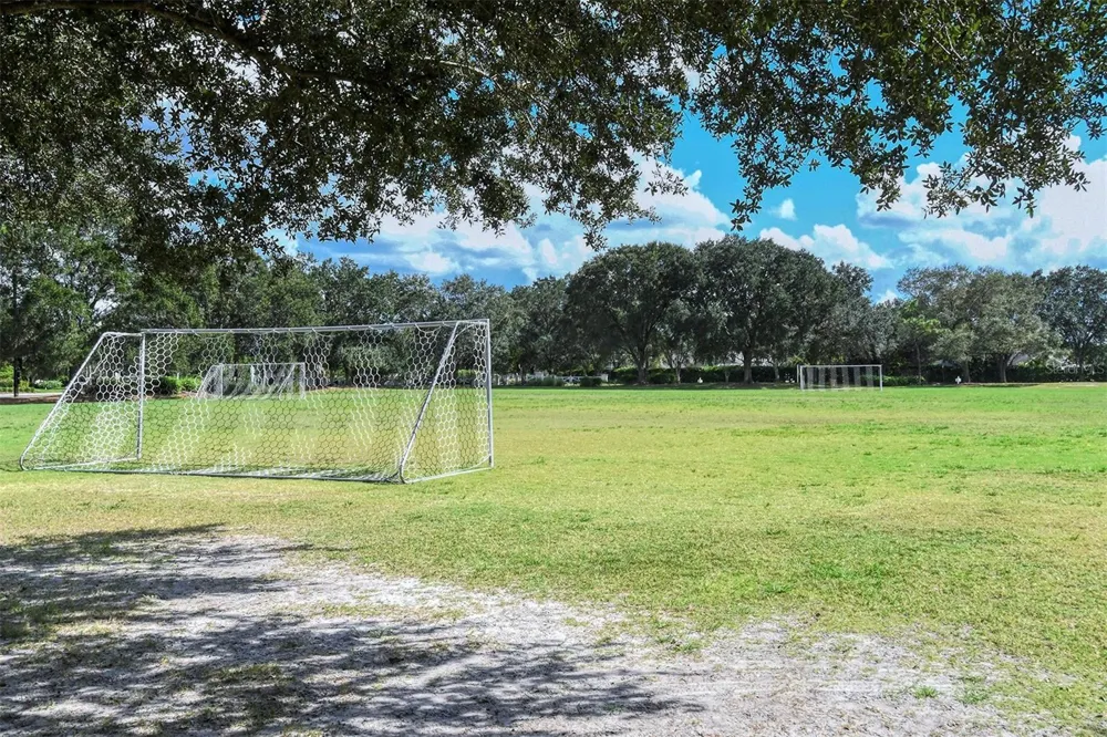 6521 SUNDEW COURT Bradenton, FL 34202