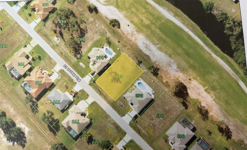 25 PINEHURST COURT Rotonda West, FL 33947