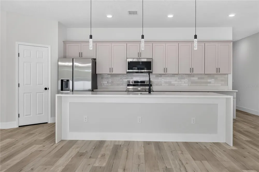 867 CORNELIA AVENUE SE Palm Bay, FL 32909