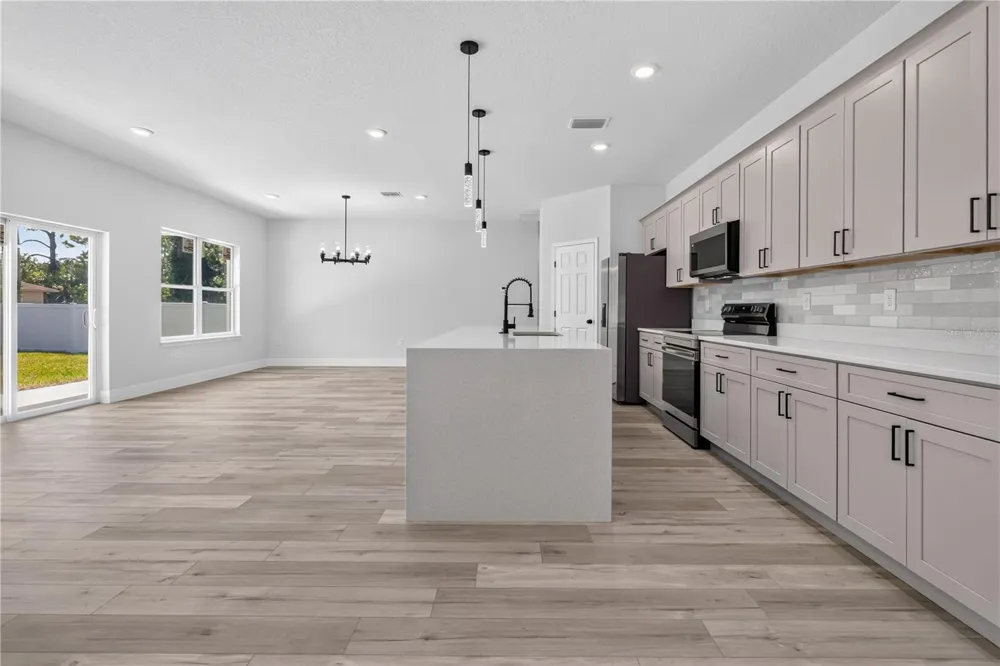 867 CORNELIA AVENUE SE Palm Bay, FL 32909