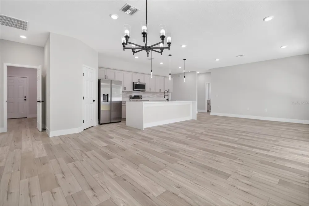 867 CORNELIA AVENUE SE Palm Bay, FL 32909