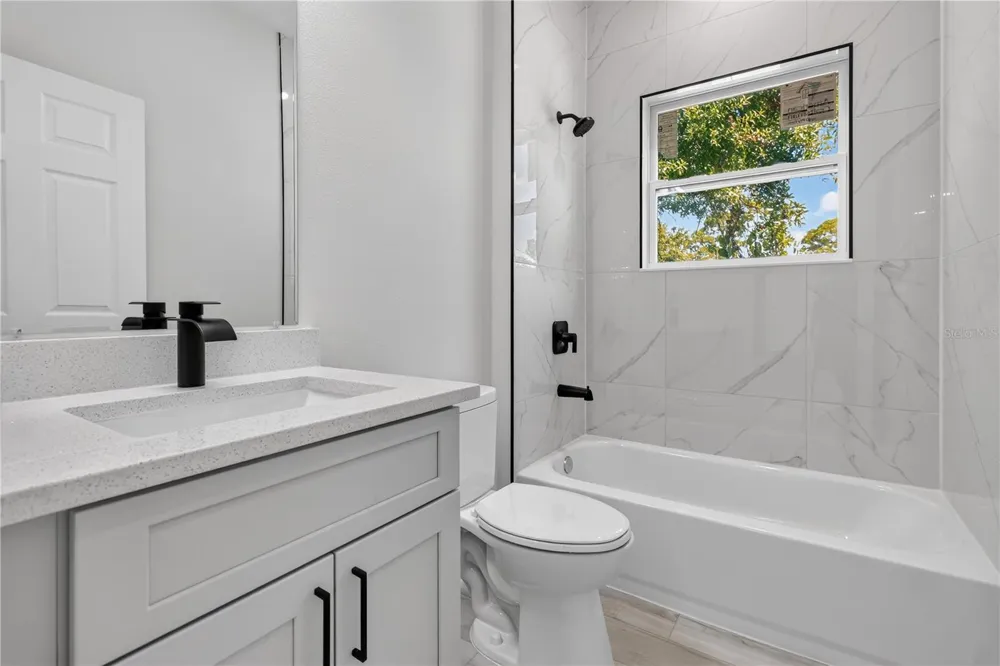867 CORNELIA AVENUE SE Palm Bay, FL 32909