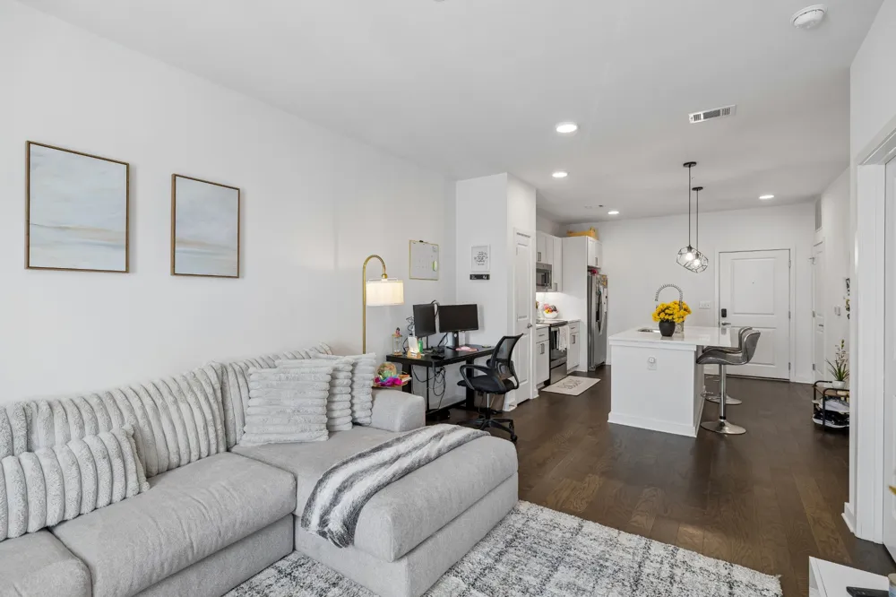 1677 54th Ave #338 Nashville, TN 37209