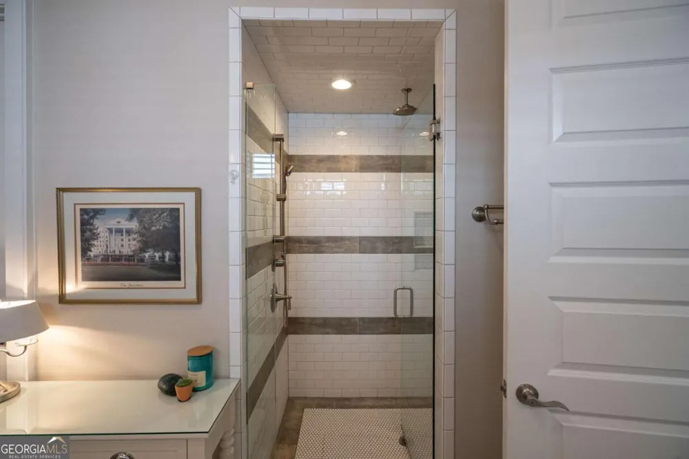 4082 Greenleffe DR Statham, GA 30666