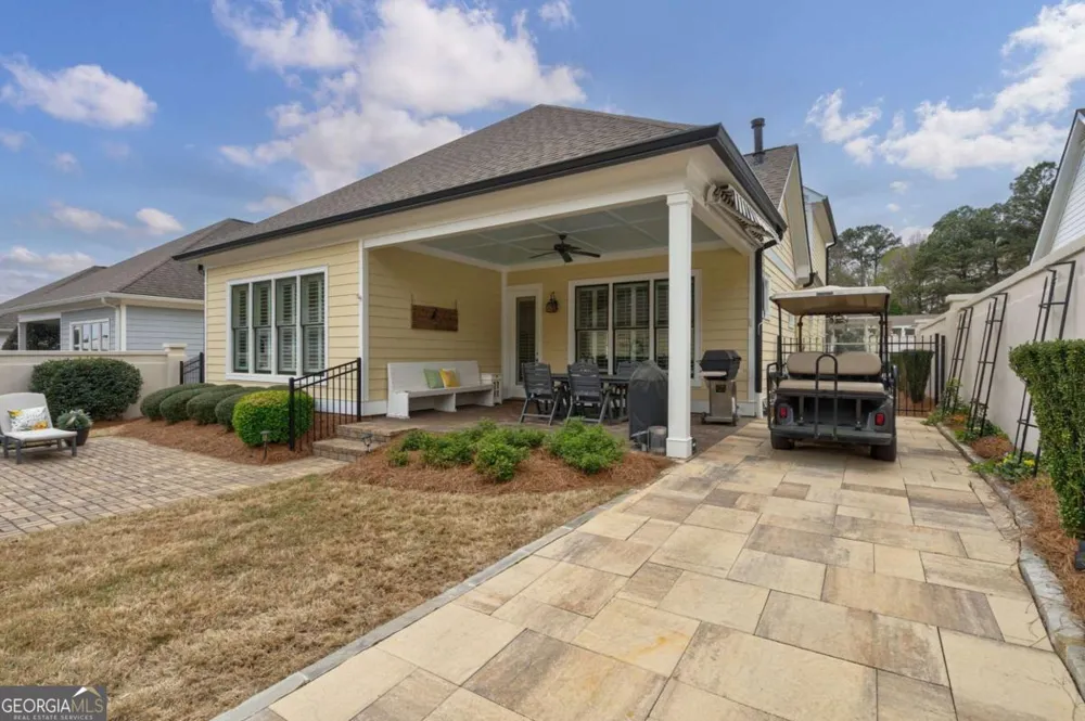 4082 Greenleffe DR Statham, GA 30666