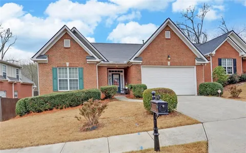 926 Brenau Point Drive